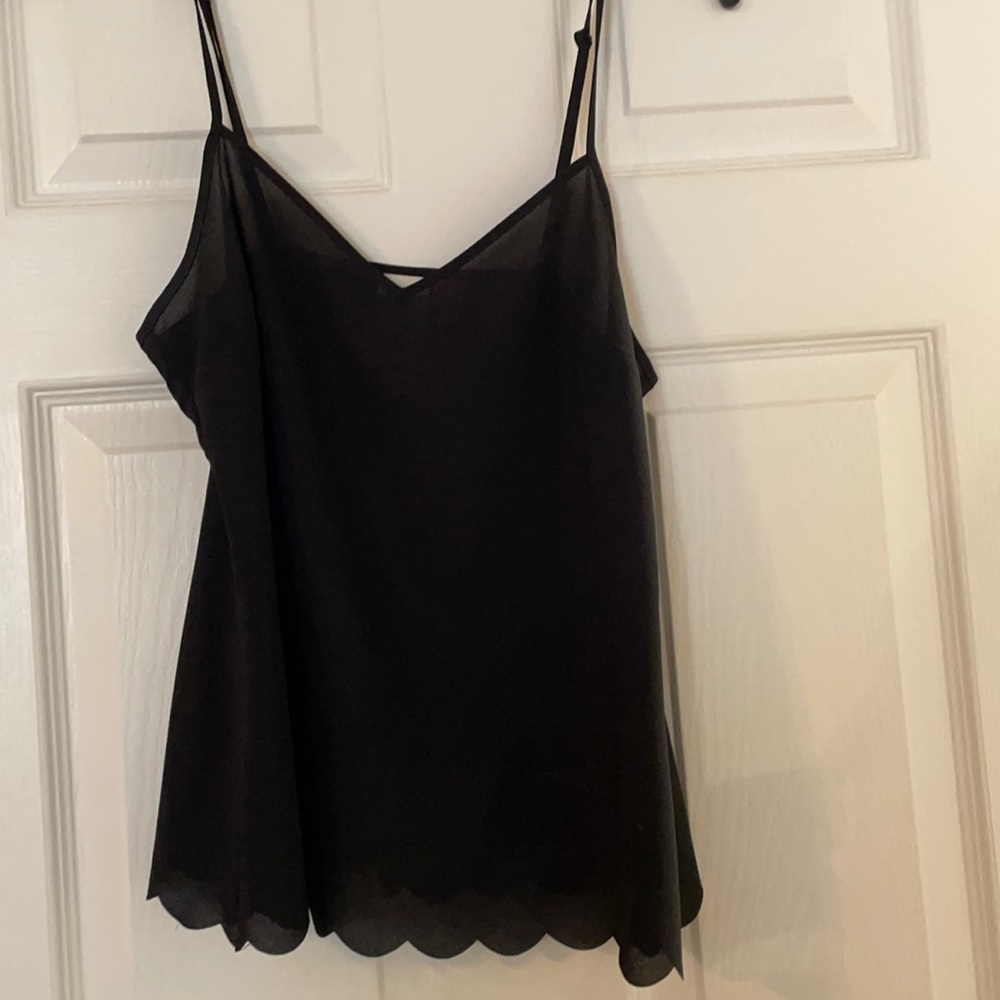 Anthropologie Leblanc tank with scalloped bottom